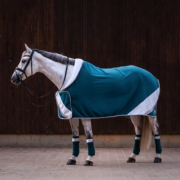 Alternative view of Showdecke Smaragd *Einzelstück 155cm*